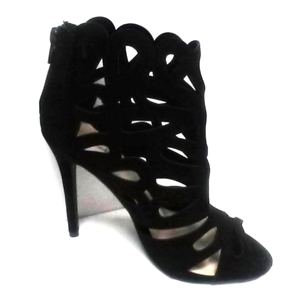 NEW! CUTE! Black Suede Heels! - Picture 4 of 6